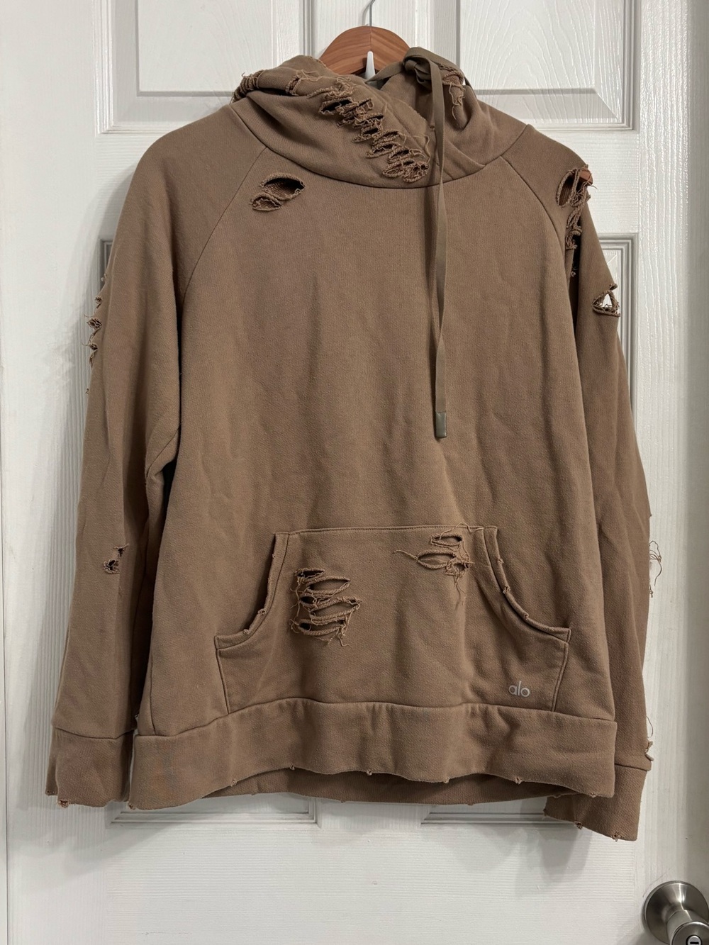ALO Yoga Women's Distressed Shredded Tan Crewneck Hoodie Medium Edgy Streetwear